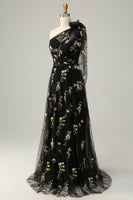 Load image into Gallery viewer, Tulle One Shoulder Green Long Formal Dress with Embroidery