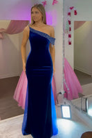 Load image into Gallery viewer, Dark Blue Sheath Velvet Long Formal Dress with Beading