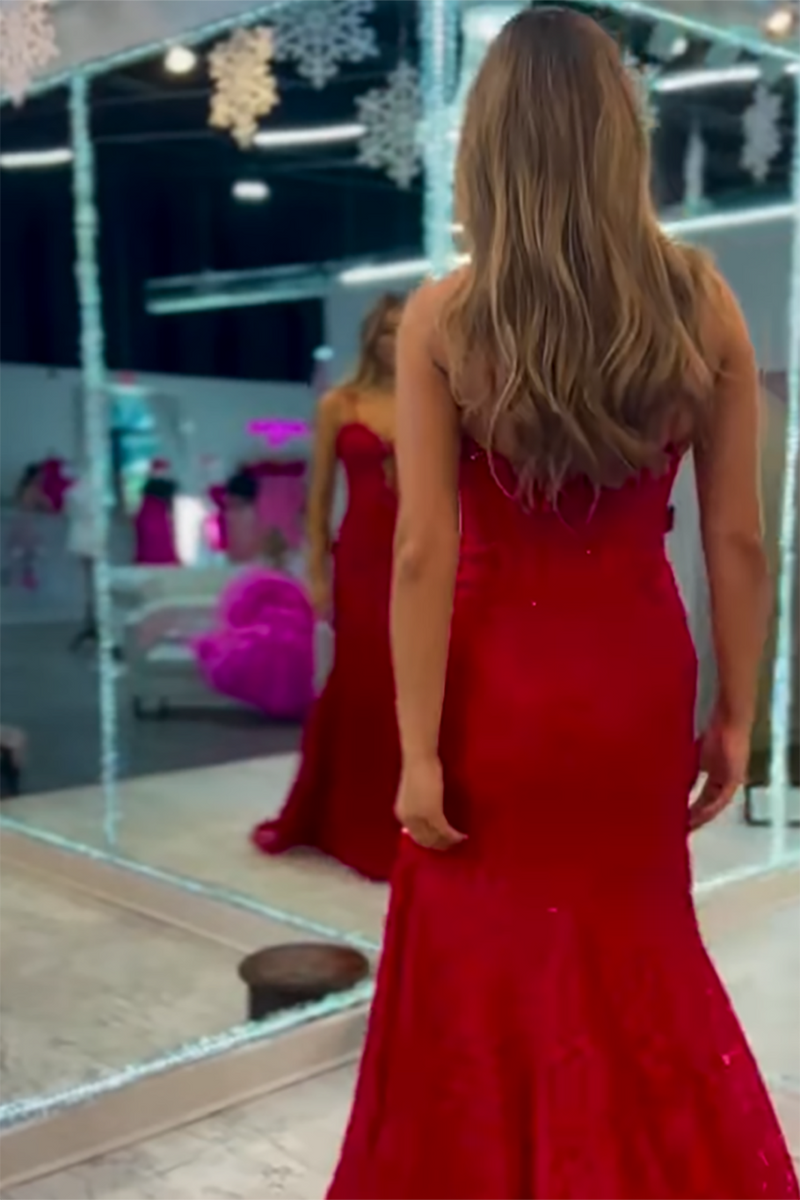 Load image into Gallery viewer, Dark Red Lace Spaghetti Straps Corset Long Formal Dress with Slit