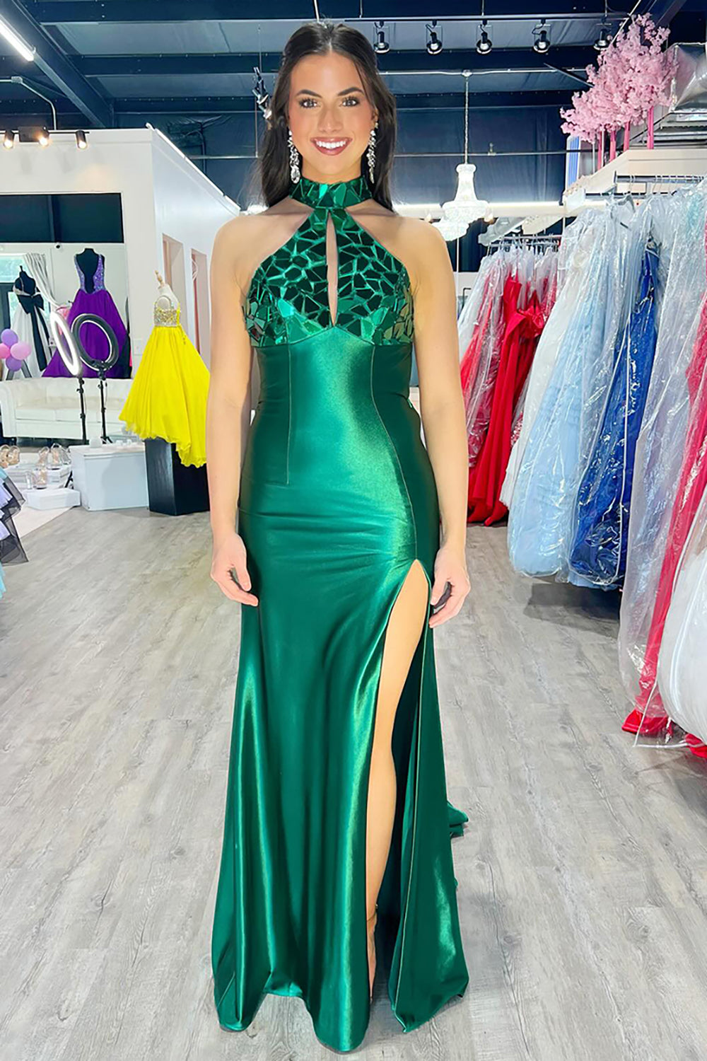 Sparkly Emerald Green Satin Sheath Formal Dress with Mirror