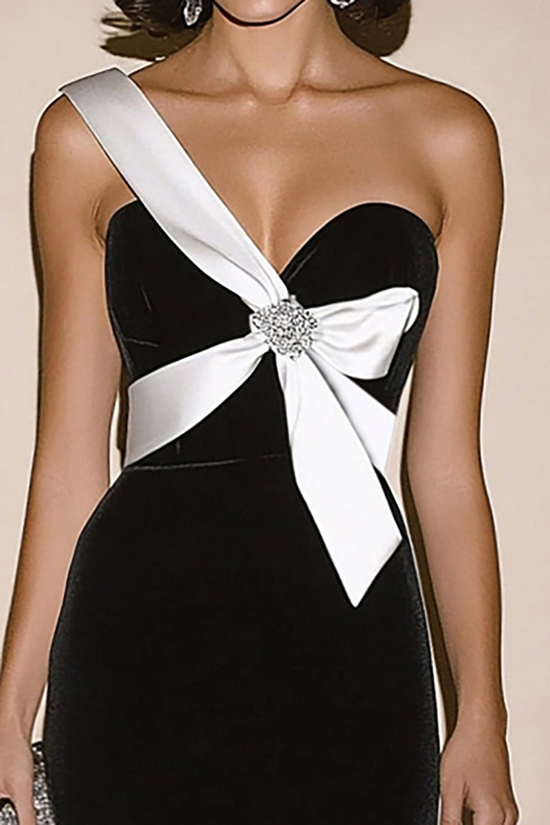 Load image into Gallery viewer, Black White One Shoulder Sheath Floor Length Formal Dress with Slit