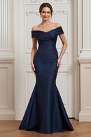 Load image into Gallery viewer, Navy Satin Off the Shoulder Mermaid Long Mother of the Bride Dress with Appliques