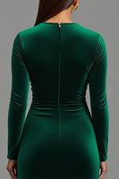 Load image into Gallery viewer, Dark Green Round Neck Velvet Sheath Long Formal Dress with Slit