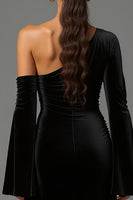 Load image into Gallery viewer, Black One Shoulder Velvet A-Line Formal Dress with Long Sleeves