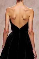 Load image into Gallery viewer, Black Strapless Velvet Backless Long Formal Dress