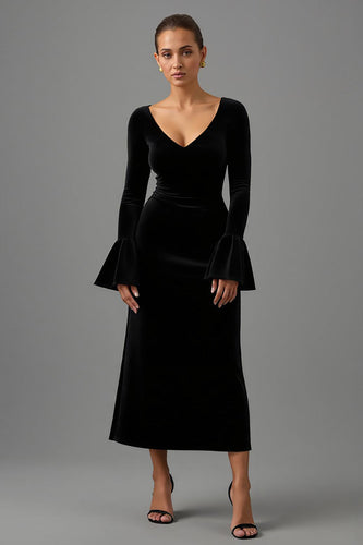 Black Sheath Velvet V Neck Long Formal Dress with Long Sleeves