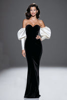 Load image into Gallery viewer, Black and White Mermaid Sweetheart Velvet Long Formal Dress with Sleeves