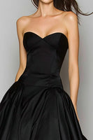 Load image into Gallery viewer, Black Sweetehart A-Line Satin Long Formal Dress