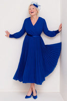 Load image into Gallery viewer, Dark Blue V-Neck Pleated Long Mother of the Bride Dress with Sleeves