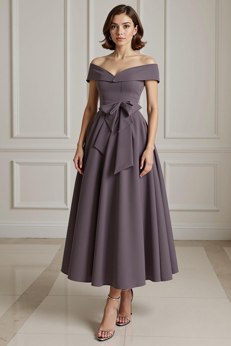 Load image into Gallery viewer, Burgundy Off the Shoulder A Line Long Mother of the Bride Dress with Bow