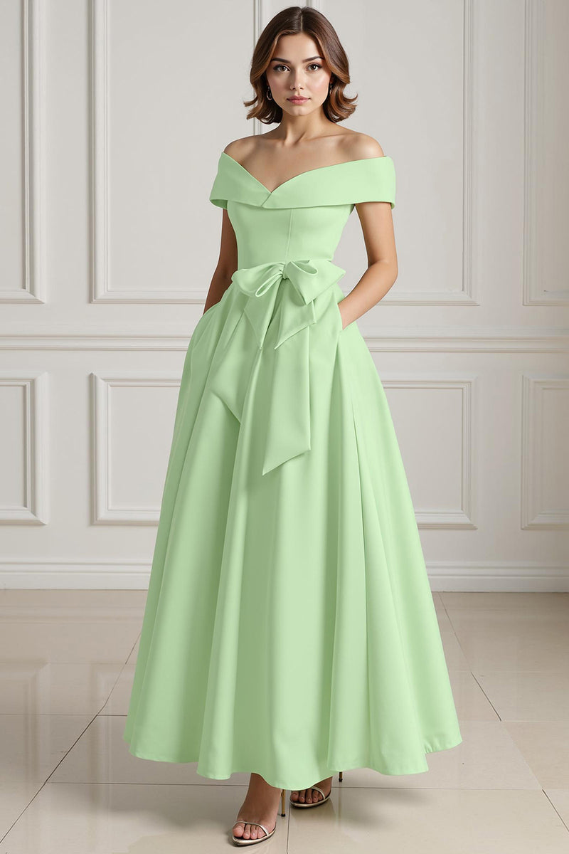 Load image into Gallery viewer, Burgundy Off the Shoulder A Line Long Mother of the Bride Dress with Bow