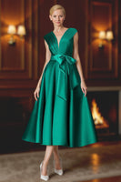 Load image into Gallery viewer, Green Satin Tea Length Mother of the Bride Dress with Bow