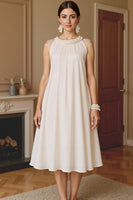 Load image into Gallery viewer, Ivory A Line Ruched Tea Length Mother of the Bride Dress with Pearls