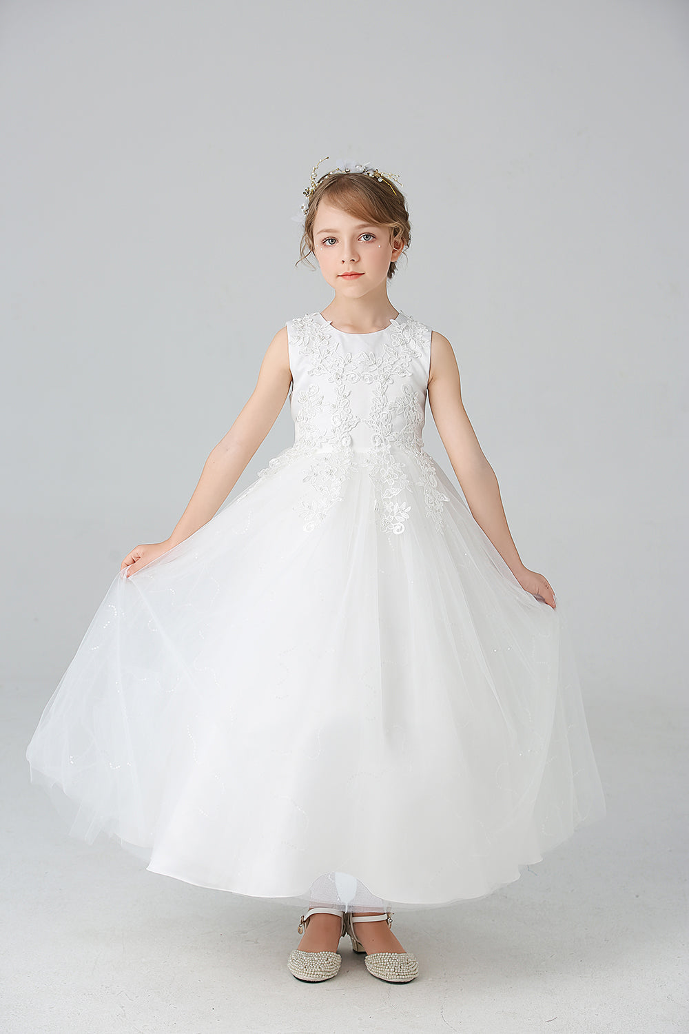 A Line Beaded White Girls' Dress With Appliques