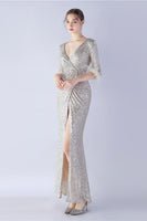 Load image into Gallery viewer, Navy Sequin V-neck Half Sleeves Sheath Formal Dress with Feather