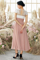 Load image into Gallery viewer, V Neck Short Sleeves Pink Mother of The Bride Dress with Appliques