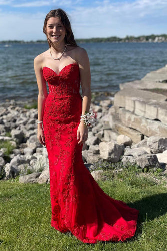Red Sweetheart Lace-Up Long Mermaid Formal Dress with Appliques