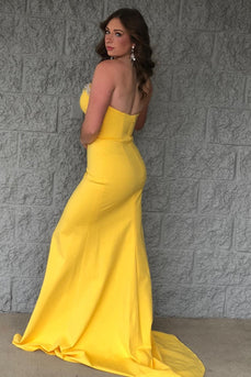 Sparkly Yellow Sweetheart Long Formal Dress with Beading