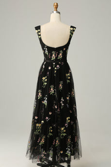 A Line Sweetheart Black Long Formal Dress with Embroidery