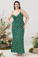 Load image into Gallery viewer, Green Floral Print Summer Plus Size Bridesmaid Dress