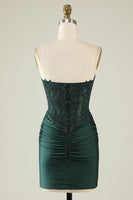 Load image into Gallery viewer, Strapless Dark Green Short Formal Dress with Beading