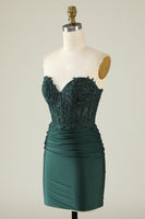 Load image into Gallery viewer, Strapless Dark Green Short Formal Dress with Beading