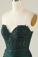 Load image into Gallery viewer, Strapless Dark Green Short Formal Dress with Beading